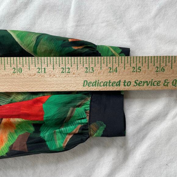 Farm Rio X Anthropologie Adriana Tropical Birds Blouse Size Medium - Picture 11 of 11